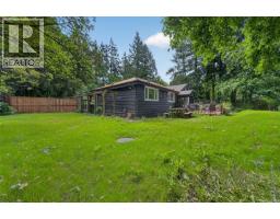 5168 Santa Clara Ave, Saanich, BC V8Y1W4 Photo 35