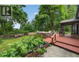 5168 Santa Clara Ave, Saanich, BC V8Y1W4 Photo 30