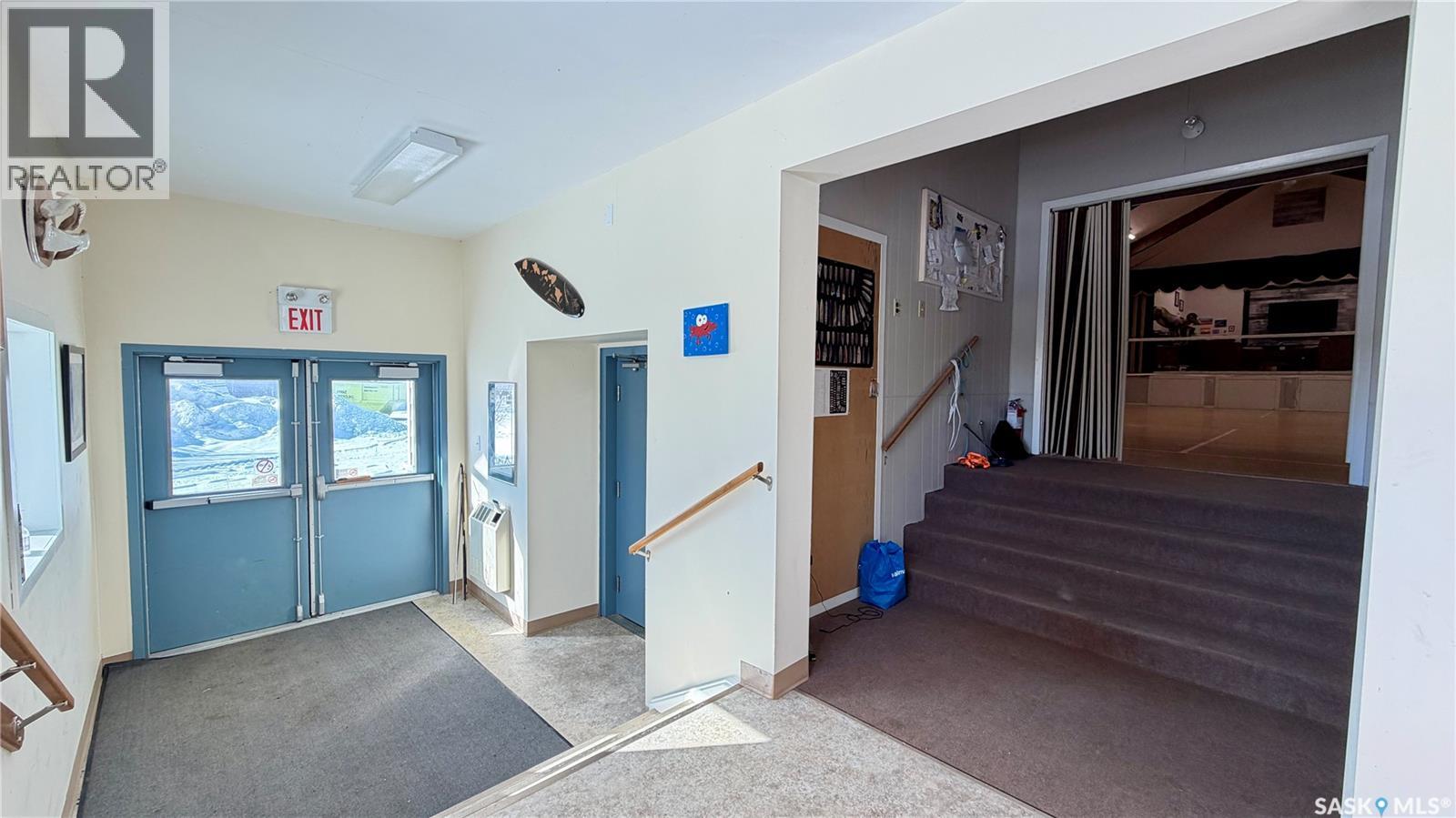 143 Aberdeen STREET, Elbow — photo 6