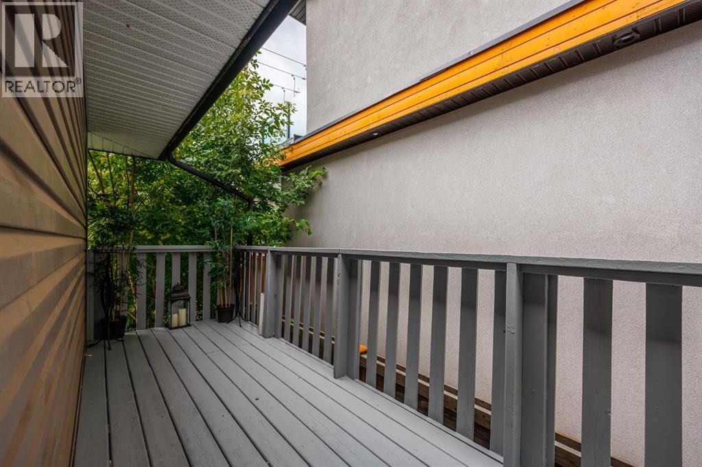 1826 34 Avenue SW - 20