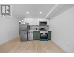 Bathroom - Unit 1 - 315 Savard Avenue, Ottawa, ON K1L7S1 Photo 7