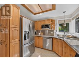 1672 Des Ravins Place, Ottawa, ON K1C6H7 Photo 12