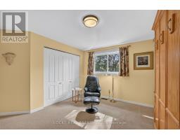 1672 Des Ravins Place, Ottawa, ON K1C6H7 Photo 32