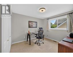 1672 Des Ravins Place, Ottawa, ON K1C6H7 Photo 37