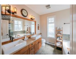 2450 Radio Tower Road Unit# 228, Oliver, BC V0H1T1 Photo 21