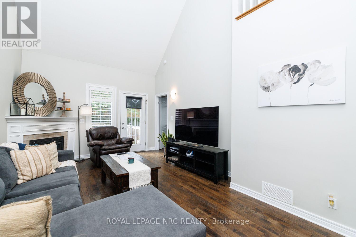 #9 8142 COSTABILE DRIVE - Image 10