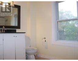 116 Pemberton Avenue, Toronto, ON M2M1Y5 Photo 10