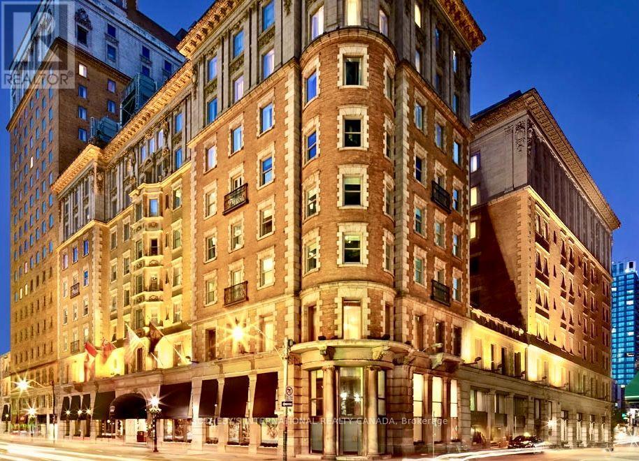 544 - 22 LEADER LANE, Toronto (Church-Yonge Corridor)