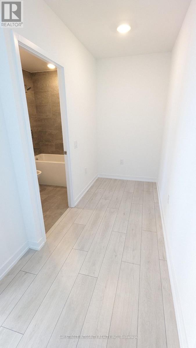 #703 500 DUPONT STREET - 5