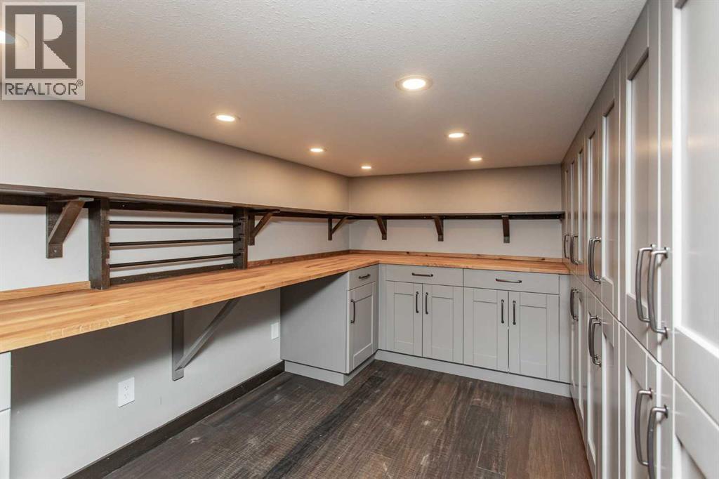 Listing photo – 155, 37411 Waskasoo Avenue, Rural Red Deer County