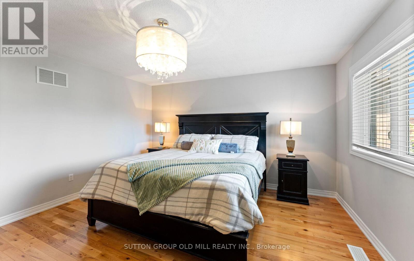 201 VELLORE PARK AVENUE - Image 17