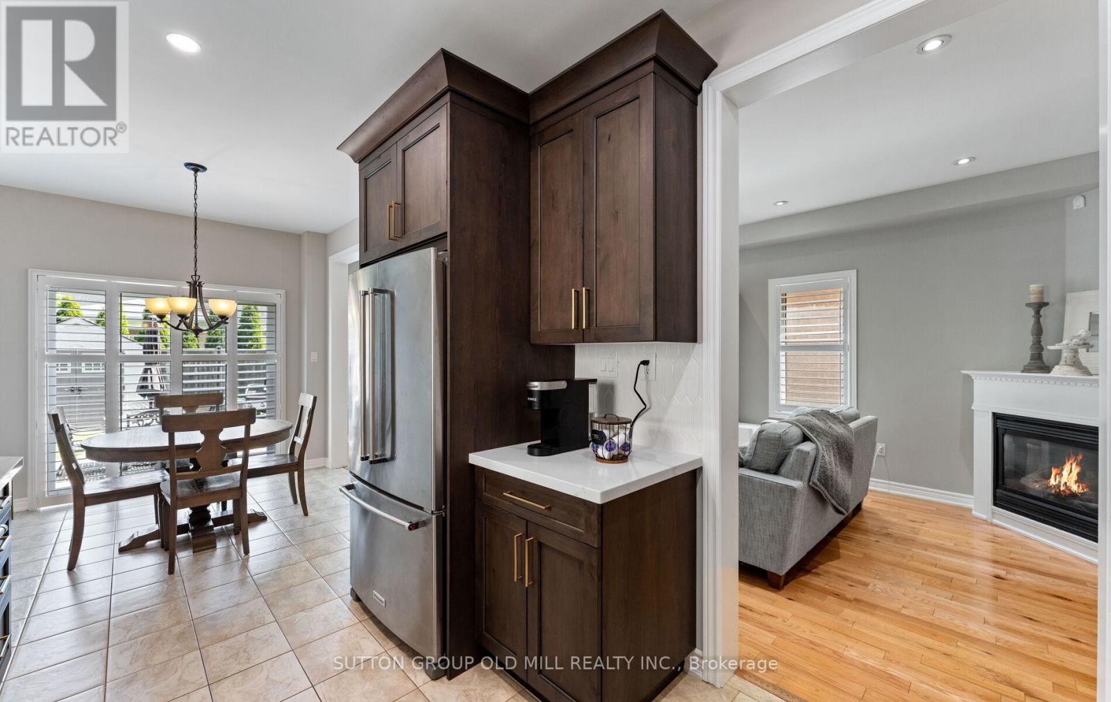 201 VELLORE PARK AVENUE, Vaughan (Vellore Village) — photo 4