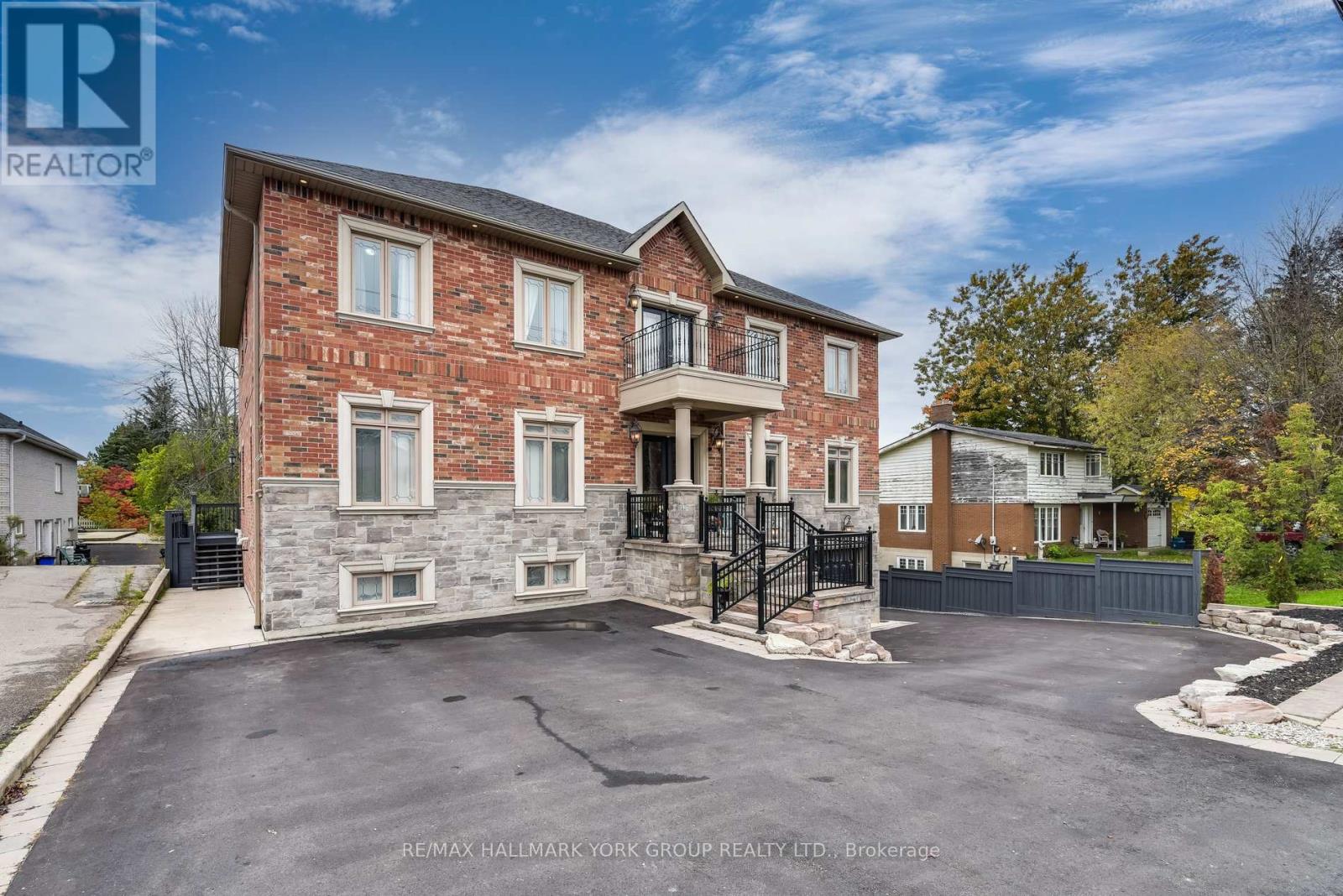 A - 13086 KEELE STREET, King (King City) — photo 2