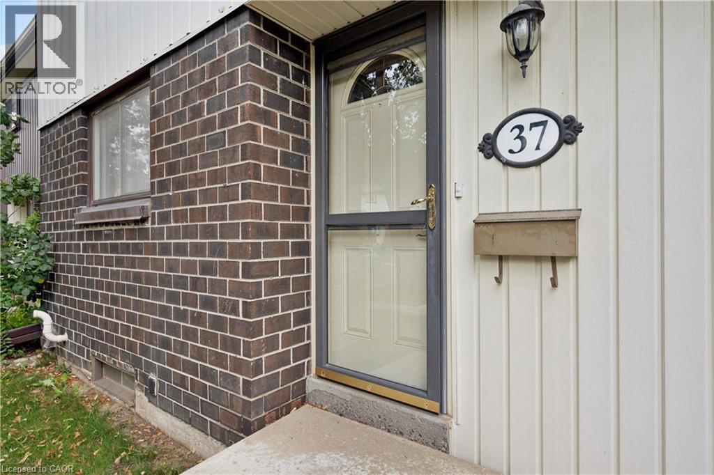 45 MARKSAM Road Unit# 37, Guelph — photo 4