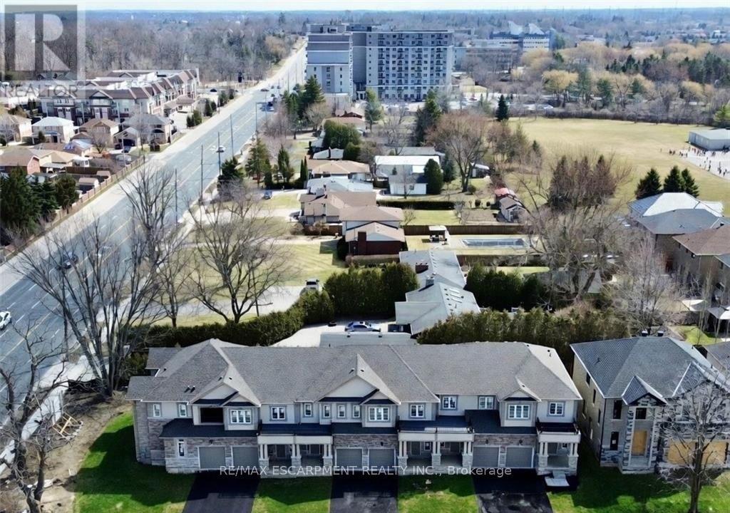 11 DAVINCI BOULEVARD, Hamilton (Carpenter) — photo 3