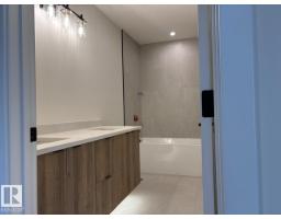 7928 97 Av Nw Nw, Edmonton, AB T6C2B7 Photo 17