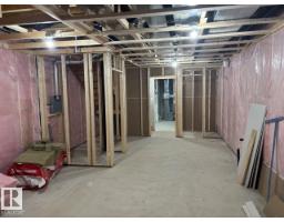 7928 97 Av Nw Nw, Edmonton, AB T6C2B7 Photo 30
