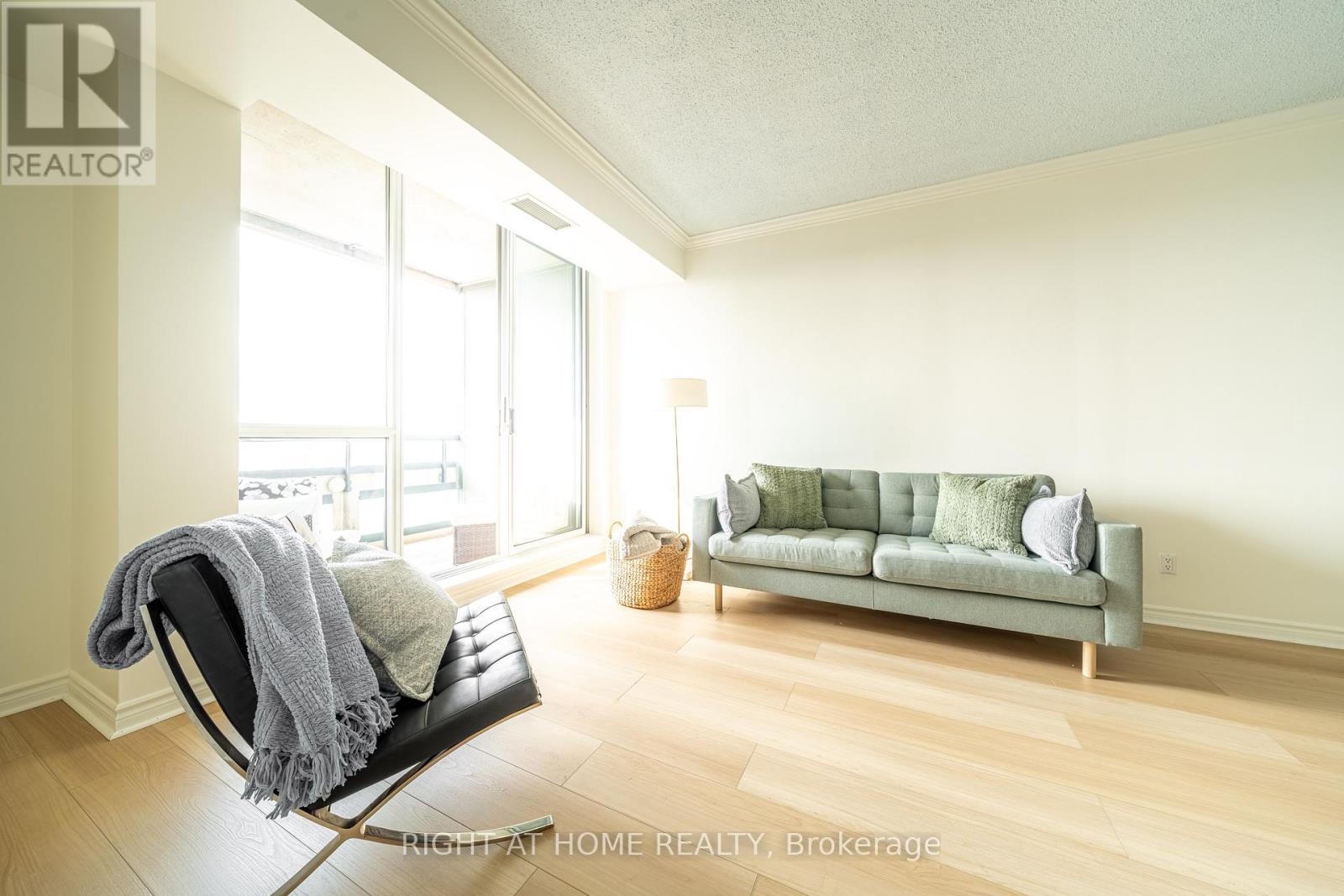 1707 - 1 BELVEDERE COURT, Brampton (Downtown Brampton) — photo 4