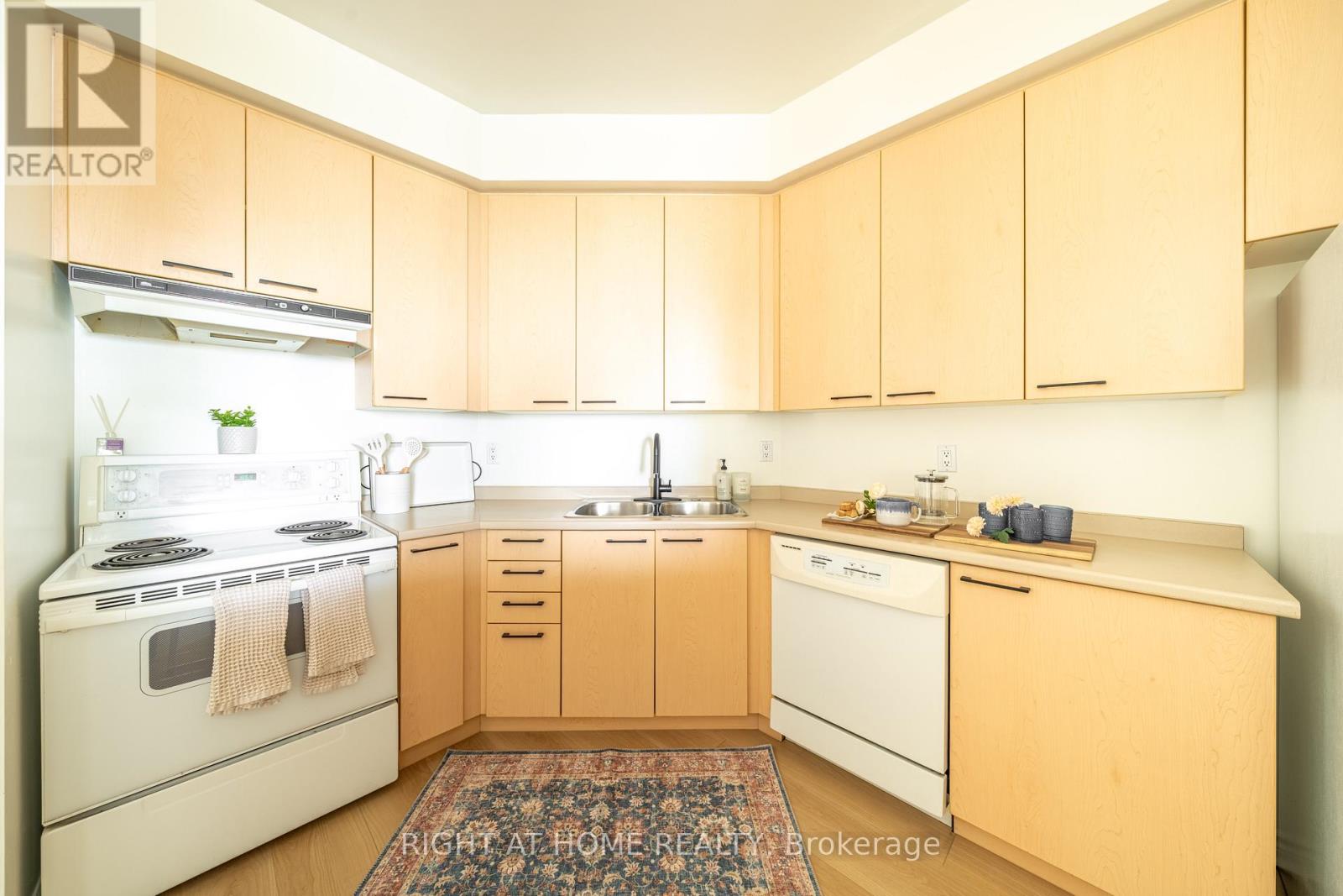 1707 - 1 BELVEDERE COURT, Brampton (Downtown Brampton) — photo 9