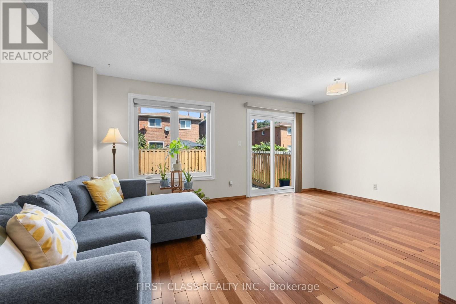 4213 BEACON LANE, Mississauga (Creditview)