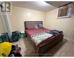 Bsmt - 124 Herdwick Street, Brampton, ON L6S0A7 Photo 9