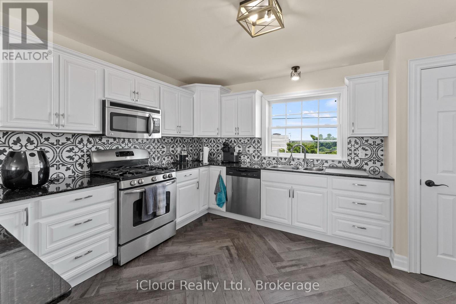 18172 ERIE SHORE DRIVE, Chatham-Kent (Blenheim) — photo 6