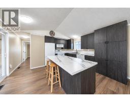 6506 52 Street, Ponoka, AB T4J1E2 Photo 14