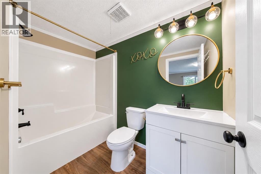 6506 52 Street - 22