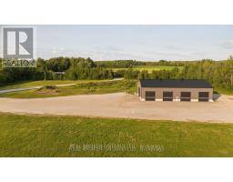 3750 10 Line N, Oro Medonte, ON L0K1E0 Photo 7