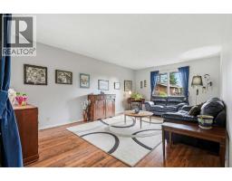 Living room - 132 Hodson Crescent, Okotoks, AB T1S1C6 Photo 8