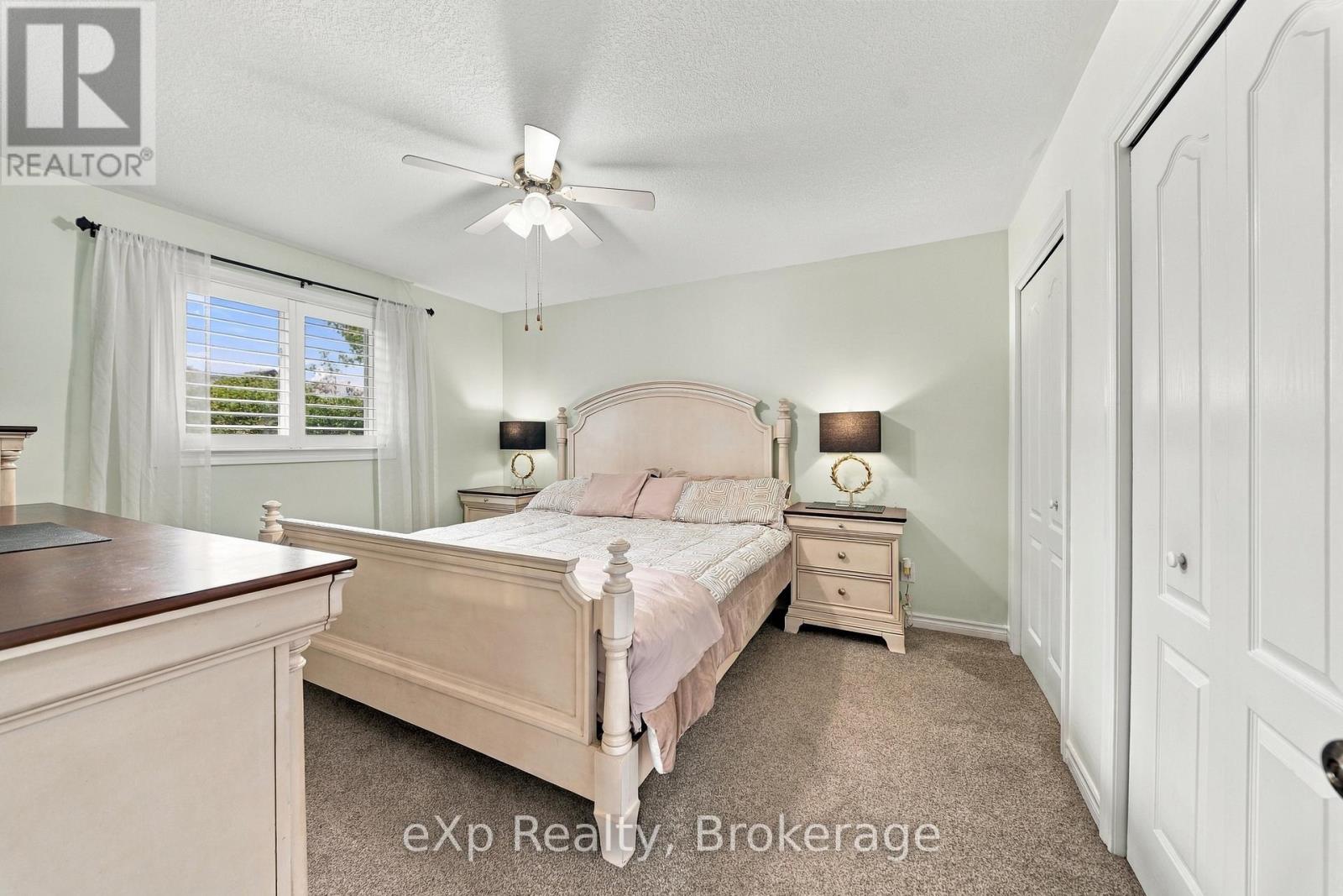 10 CHRISTOPHER COURT - Image 16