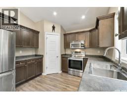 502 Lehrer Crescent, Saskatoon, SK S7R0L3 Photo 11