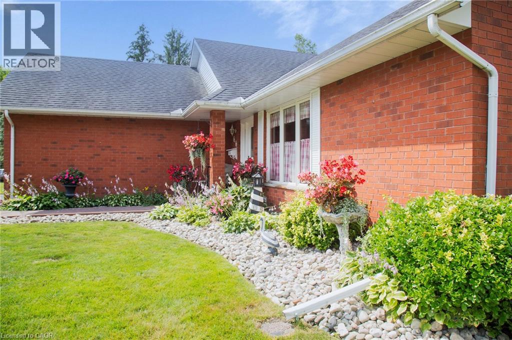 66 JOHN Street, Port Dover — photo 5