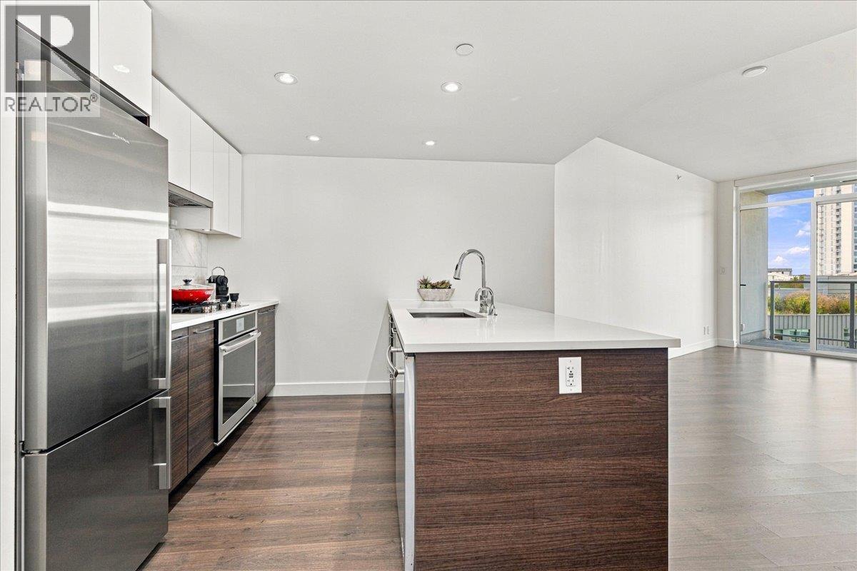 706 3557 SAWMILL CRESCENT, Vancouver — photo 7