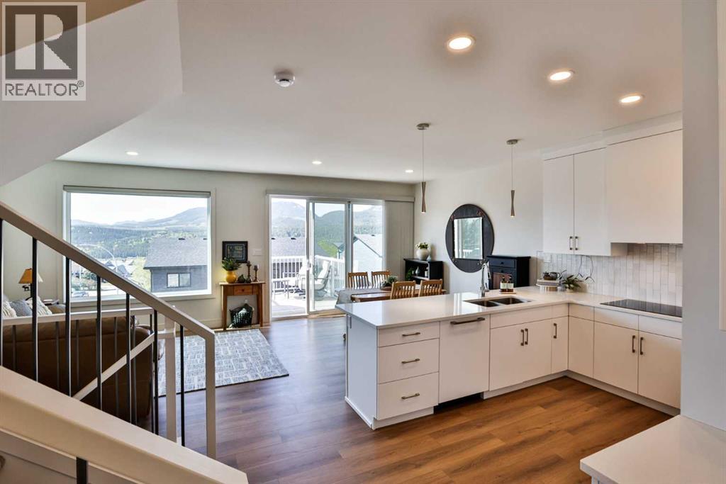 8618 25 Avenue, Coleman — photo 8