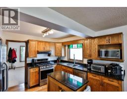 936 13 Street S - photo 4