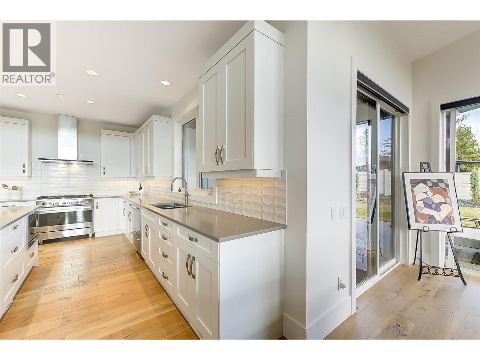 683 HAVENCREST Court - 25