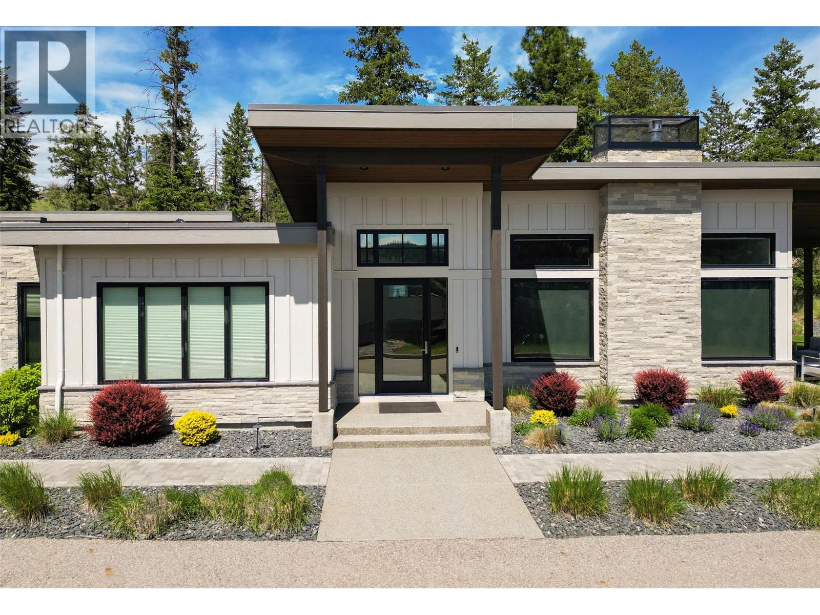 683 HAVENCREST Court - 3