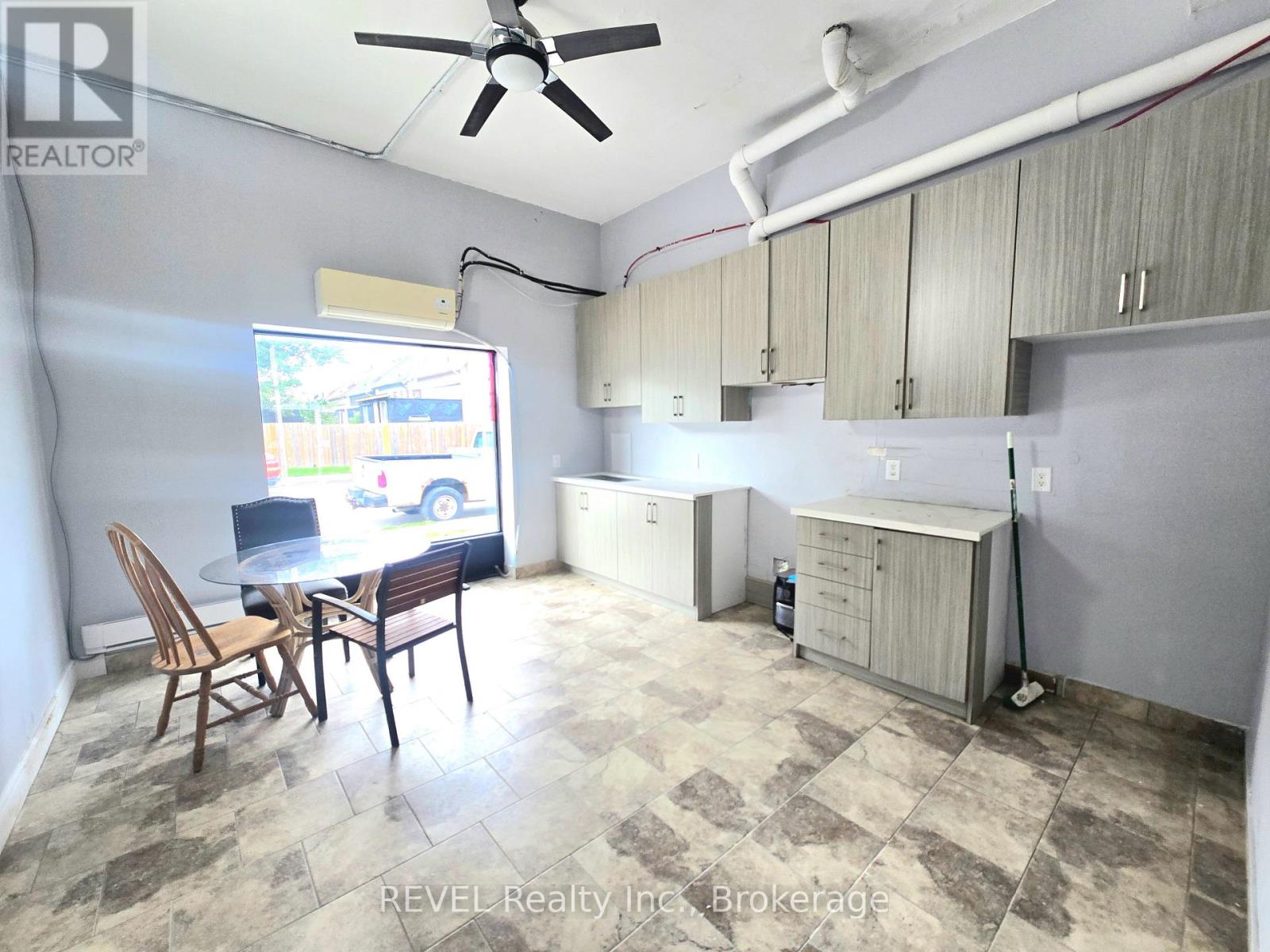 108 DUNCAN STREET, Welland (Lincoln/Crowland) — photo 6