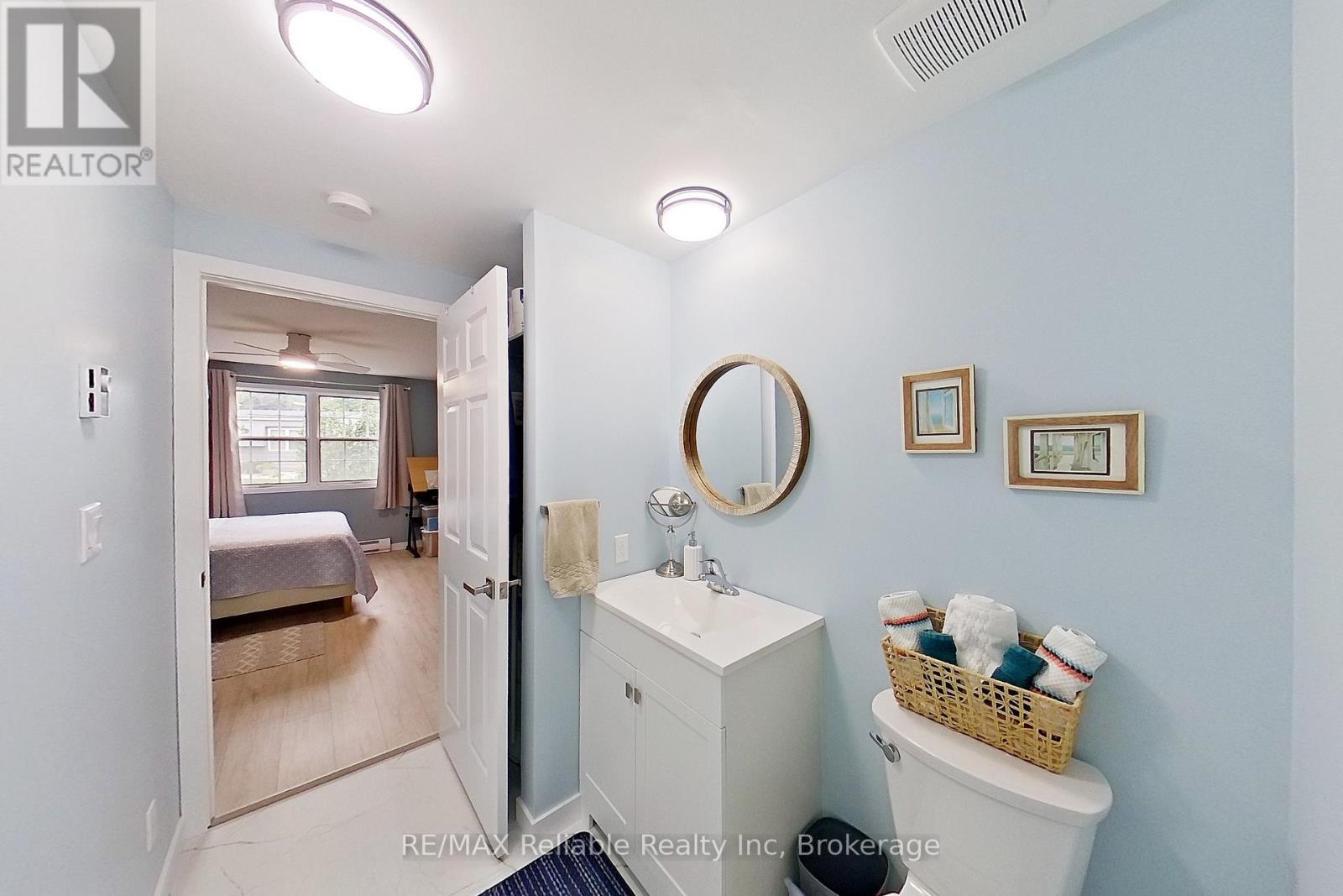 413 SHANNON BOULEVARD - Image 28
