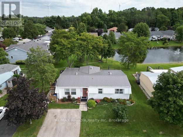 413 SHANNON BOULEVARD, South Huron (Stephen) — photo 3