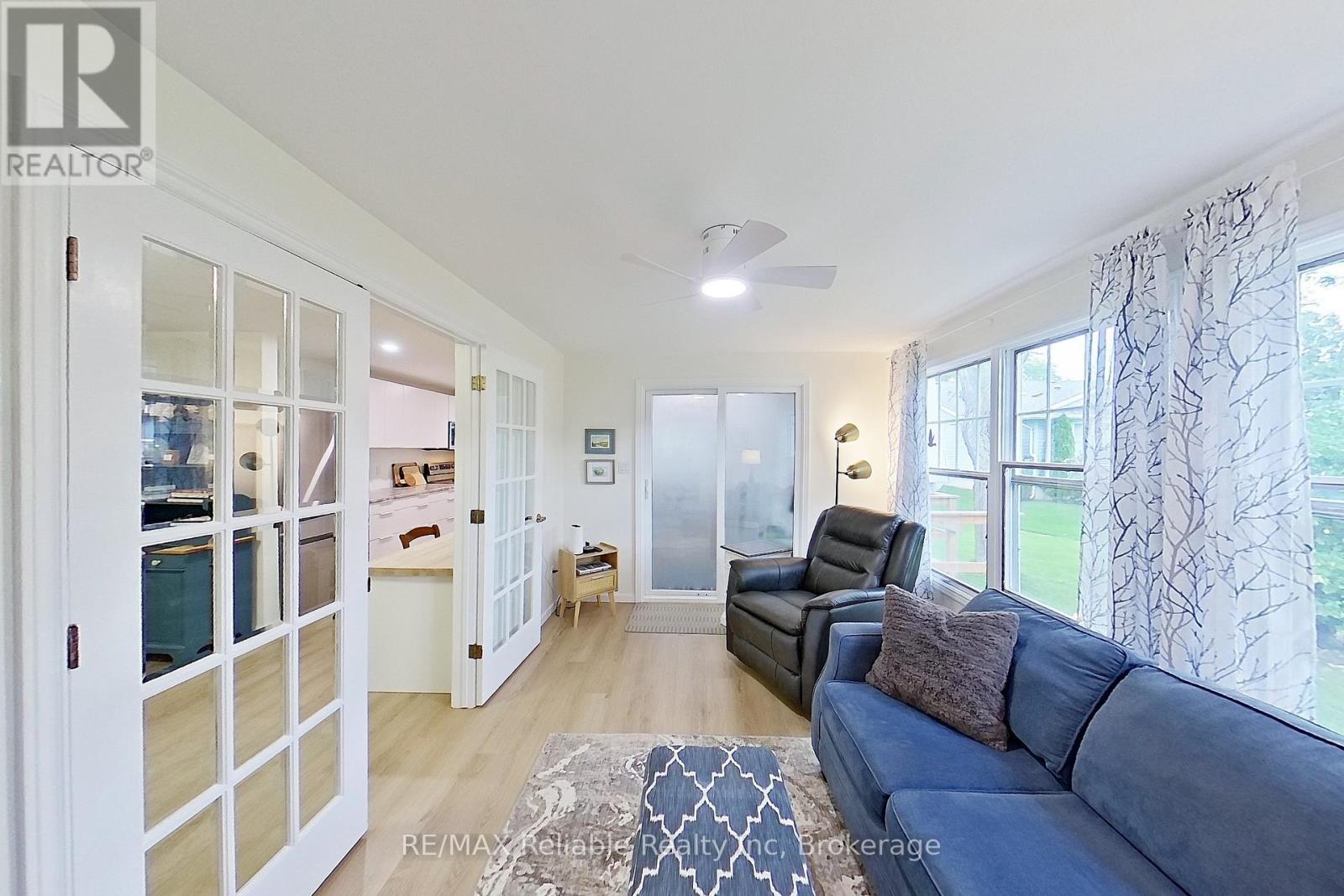 413 SHANNON BOULEVARD - Image 37