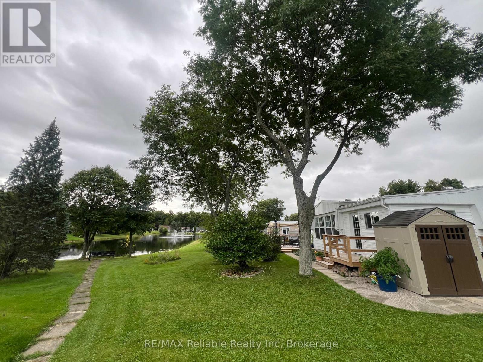 413 SHANNON BOULEVARD - Image 42