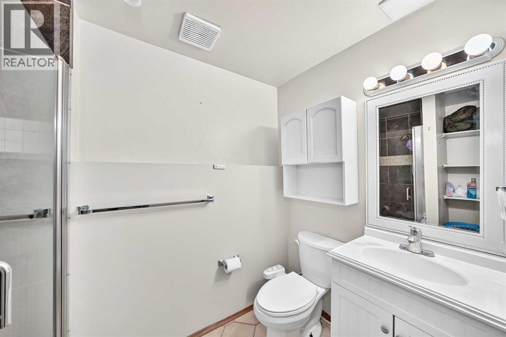 320 Abinger Crescent NE - 24