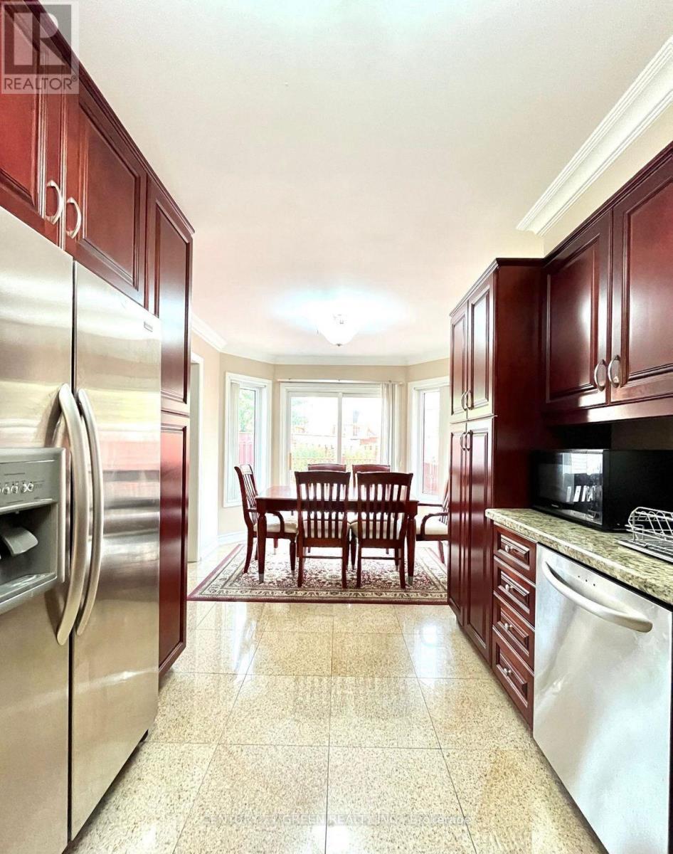 215 KINGKNOLL DRIVE, Brampton (Fletcher's Creek South) — photo 4
