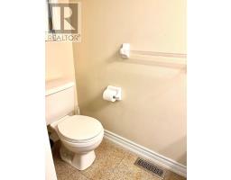215 Kingknoll Drive, Brampton, ON L6Y4X4 Photo 20