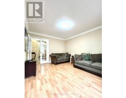 Bedroom 3 - 215 Kingknoll Drive, Brampton, ON L6Y4X4 Photo 8