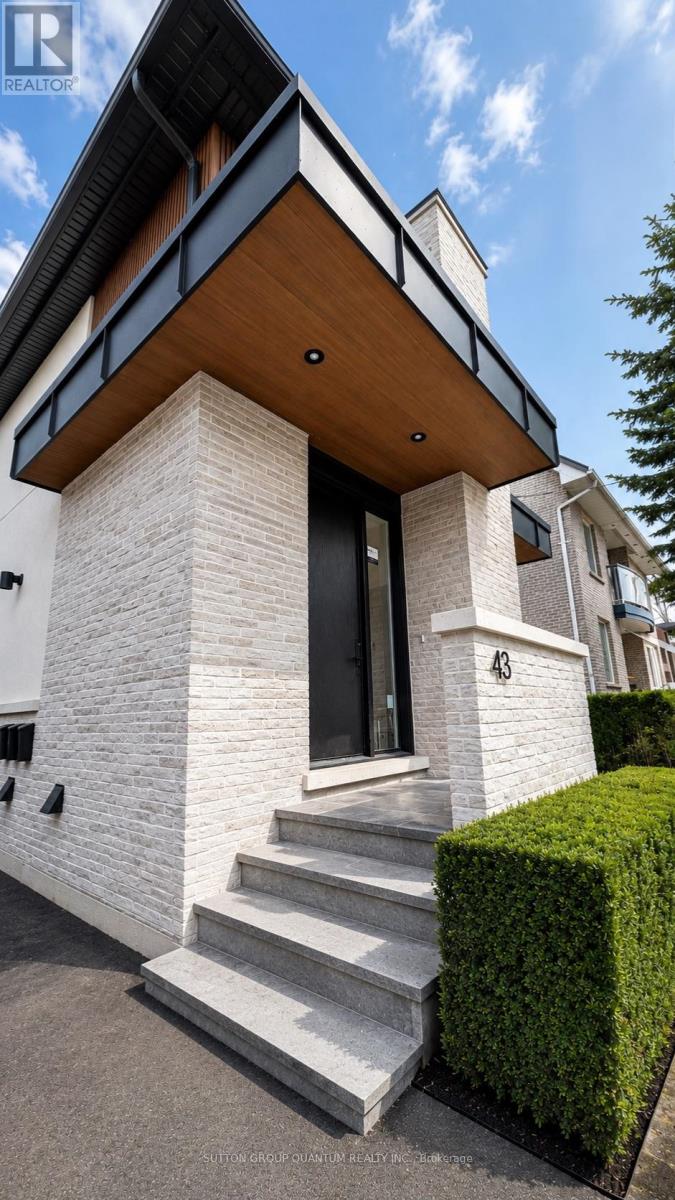 #1 - 43 ELMWOOD AVENUE N, Mississauga (Port Credit)