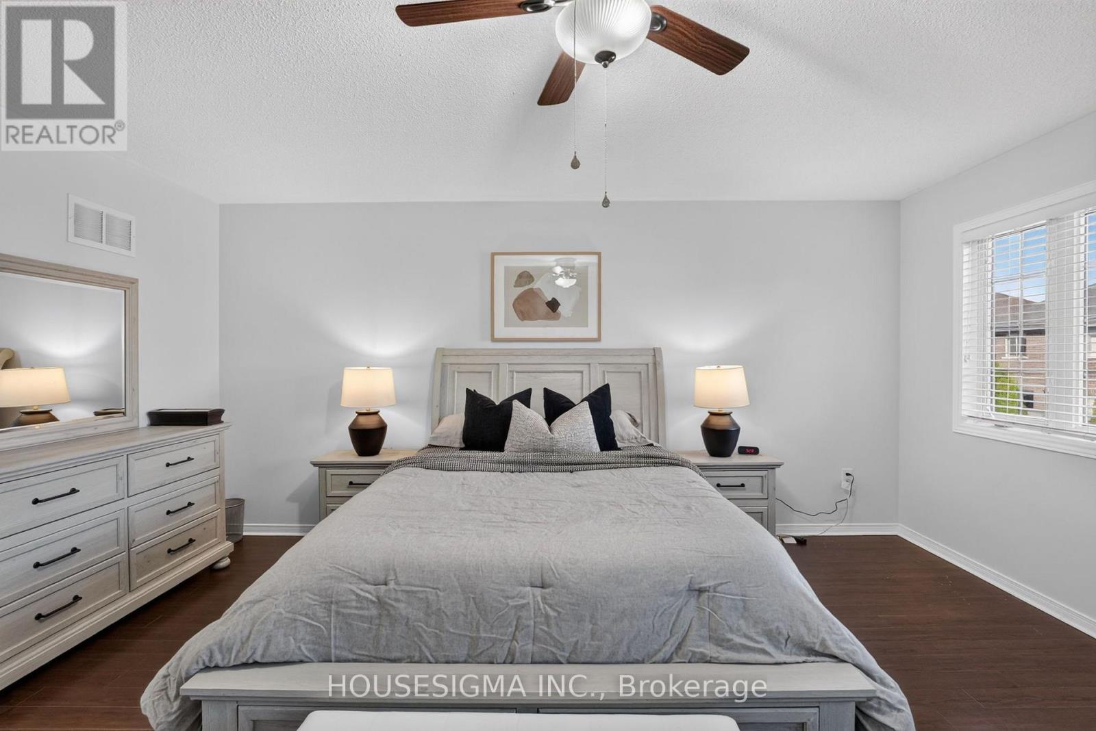 5261 PALMETTO PLACE - 19