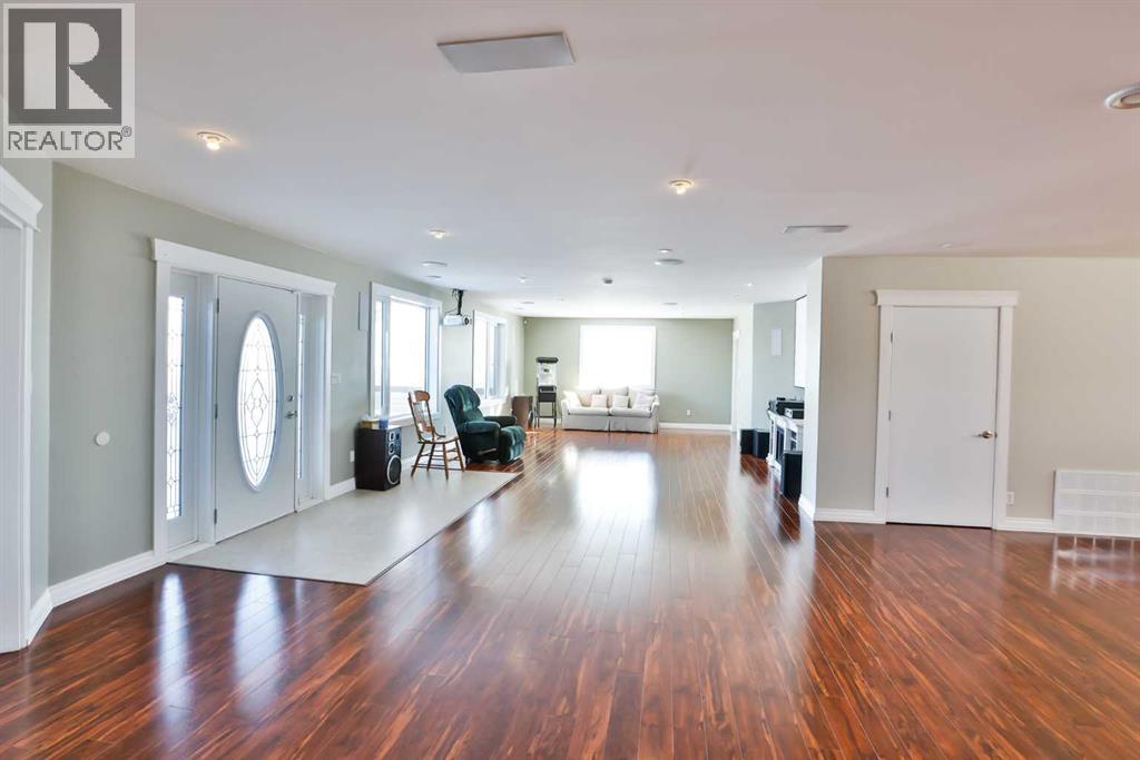 328 Railway Avenue, Travers — photo 7